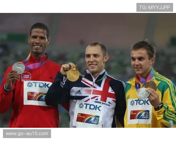 内蒙古选手秀都日嘎获男子66公斤级银牌,北京张铭皓、山西图布其格其并列季军 内蒙古选手秀都日嘎获男子66公斤级银牌,北京张铭皓、山西图布其格其并列季军