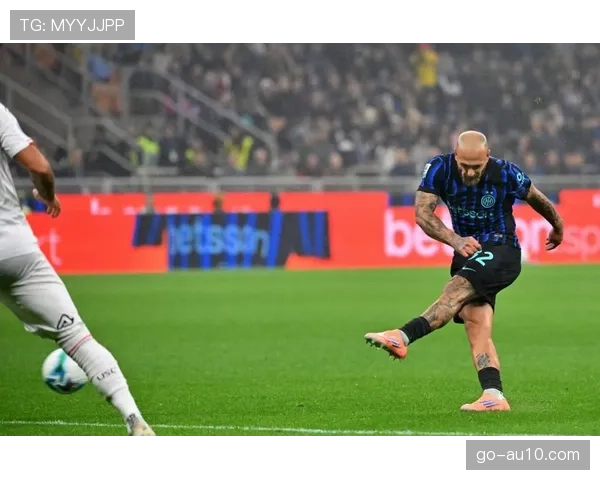 热身情况：国米全队完成踩场，仅德弗赖一人未合练